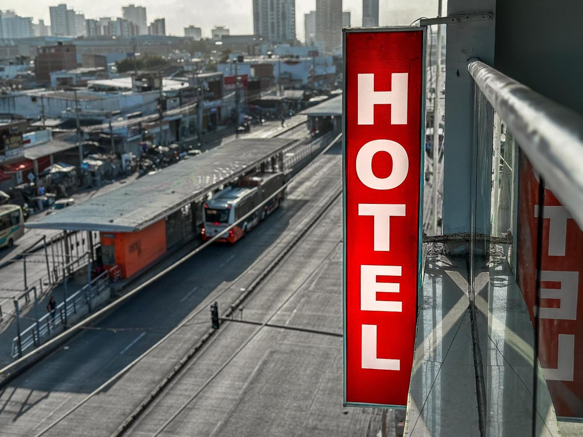 Hotel Bazurto Plaza Cartagena Exteriér fotografie